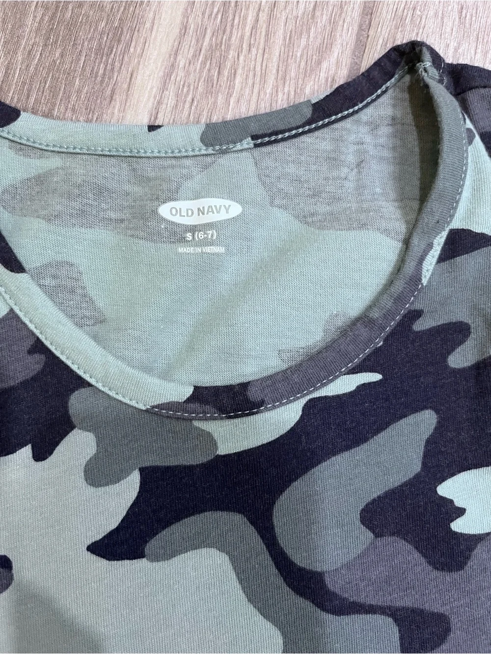 Old Navy Blue & Black Camo Tank Tops - 2 Pack